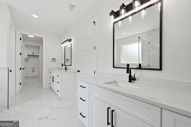 1254 Mulberry, Commerce, GA 30530