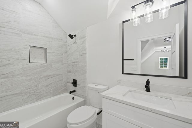 1254 Mulberry, Commerce, GA 30530