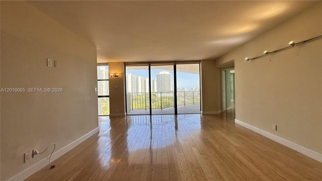 18181 NE 31st Ct 1408, Aventura, FL 33160