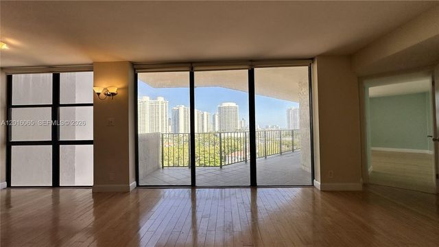 18181 NE 31st Ct 1408, Aventura, FL 33160