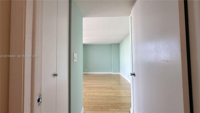 18181 NE 31st Ct 1408, Aventura, FL 33160