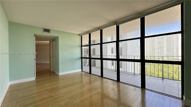18181 NE 31st Ct 1408, Aventura, FL 33160