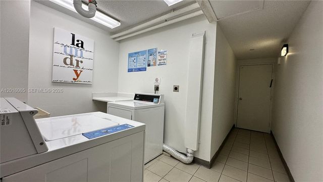 18181 NE 31st Ct 1408, Aventura, FL 33160