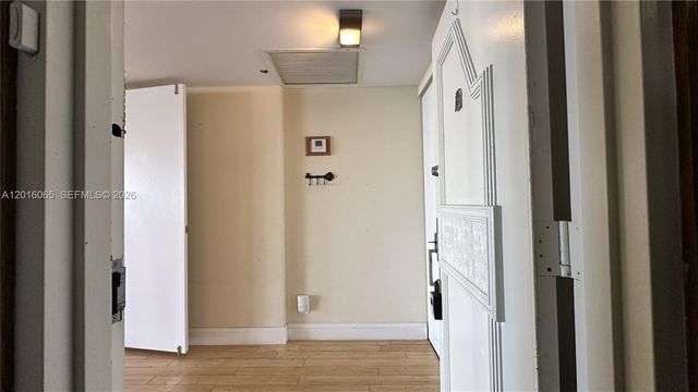 18181 NE 31st Ct 1408, Aventura, FL 33160