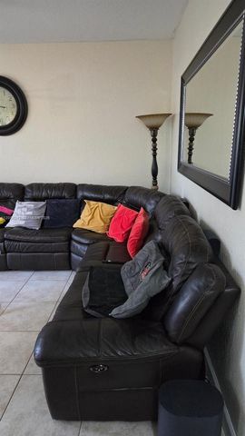 6918 NW 177th Street H100, Hialeah, FL 33015