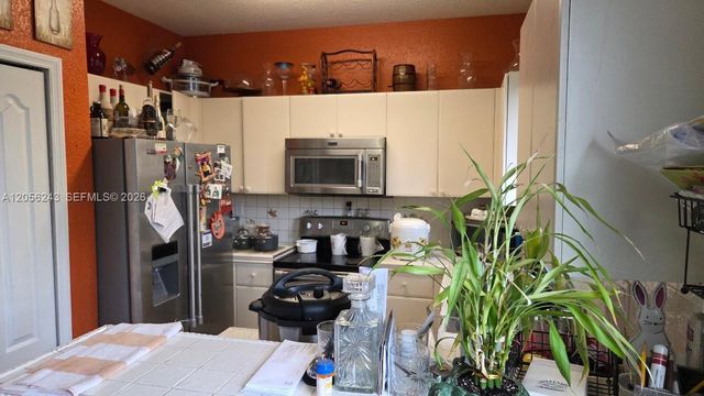 6918 NW 177th Street H100, Hialeah, FL 33015