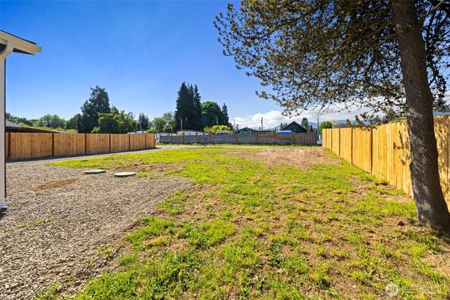 2362 E 5th Avenue, Port Angeles, WA 98362