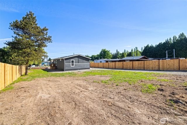 2362 E 5th Avenue, Port Angeles, WA 98362
