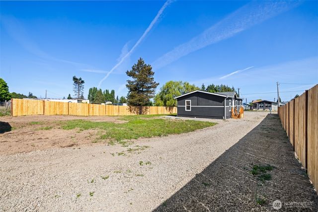 2362 E 5th Avenue, Port Angeles, WA 98362