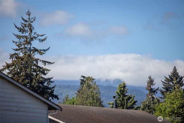 2362 E 5th Avenue, Port Angeles, WA 98362
