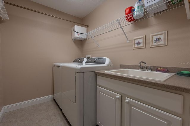 16063 SW 14TH AVENUE ROAD, Ocala, FL 34473