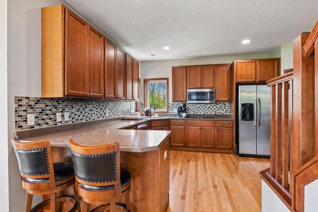 7115 County Road 10, Chaska, MN 55318
