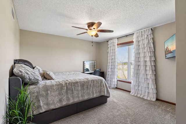 7115 County Road 10, Chaska, MN 55318
