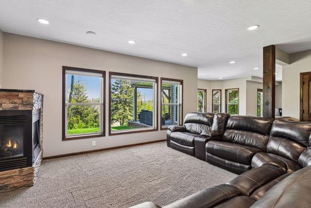 7115 County Road 10, Chaska, MN 55318
