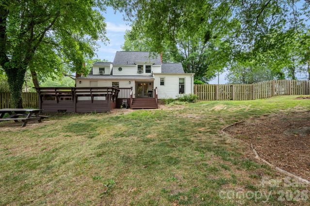 681 Tower Road, Vale, NC 28168