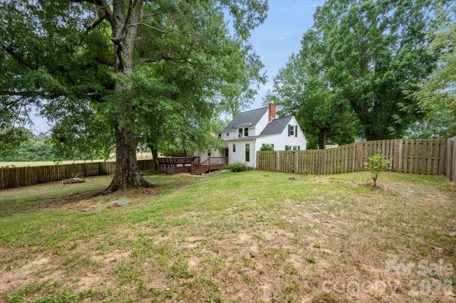 681 Tower Road, Vale, NC 28168
