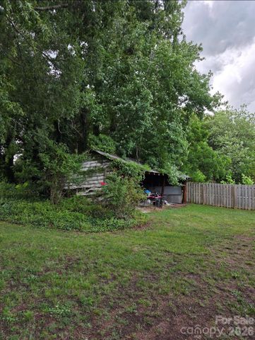 681 Tower Road, Vale, NC 28168