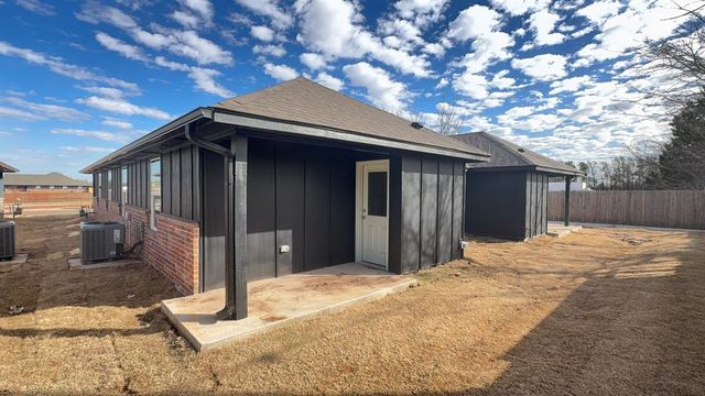 1102 NW 113TH Street, Oklahoma City, OK 73114