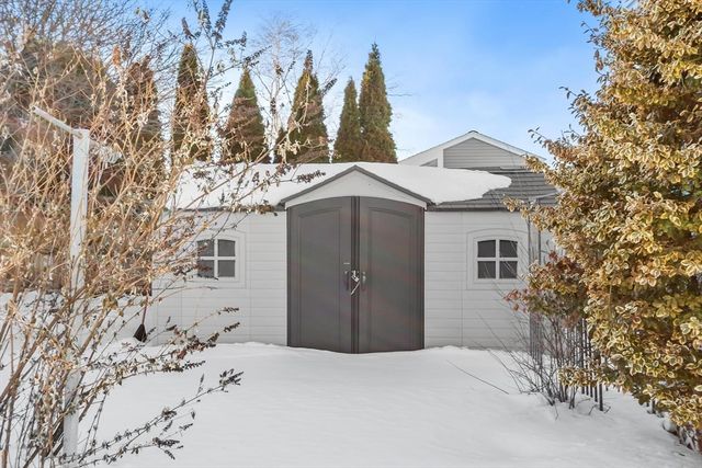 59 Nancy Ave, Peabody, MA 01960