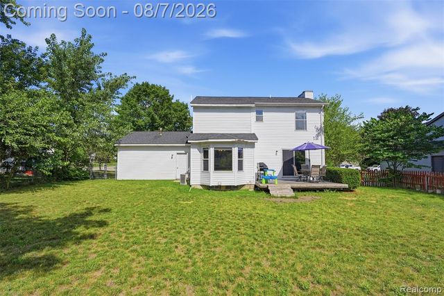 1124 Somerville Drive, Oxford, MI 48371