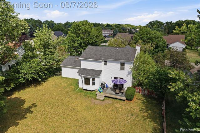 1124 Somerville Drive, Oxford, MI 48371