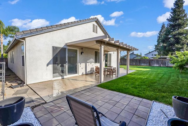 1543 Garold Ln, Manteca, CA 95337