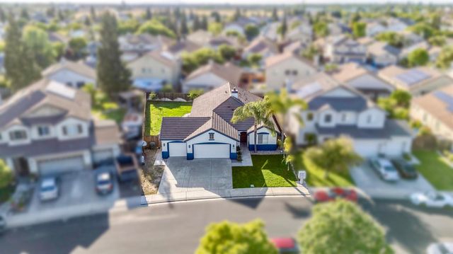 1543 Garold Ln, Manteca, CA 95337