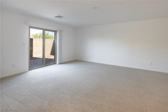 8040 Carpenter Creek Avenue, Las Vegas, NV 89113