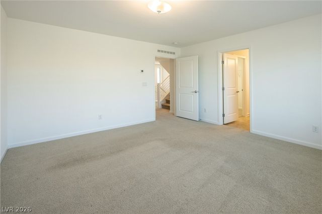 8040 Carpenter Creek Avenue, Las Vegas, NV 89113