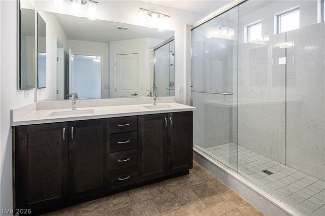 8040 Carpenter Creek Avenue, Las Vegas, NV 89113