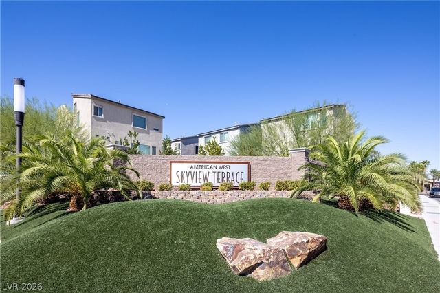 8040 Carpenter Creek Avenue, Las Vegas, NV 89113