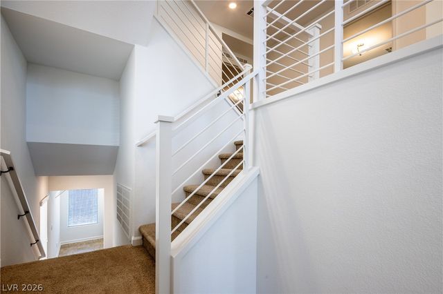 8040 Carpenter Creek Avenue, Las Vegas, NV 89113