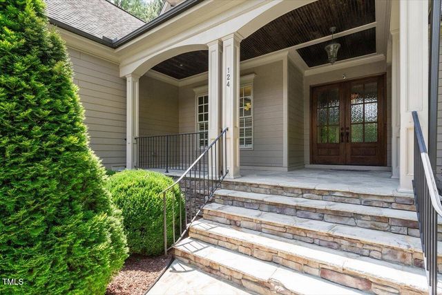 124 Dartmoor Lane, Raleigh, NC 27614