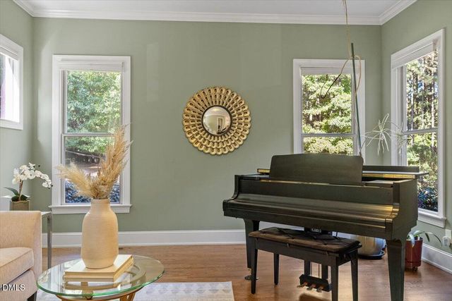 124 Dartmoor Lane, Raleigh, NC 27614