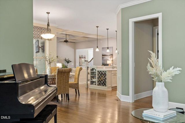 124 Dartmoor Lane, Raleigh, NC 27614