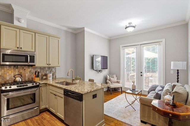 124 Dartmoor Lane, Raleigh, NC 27614