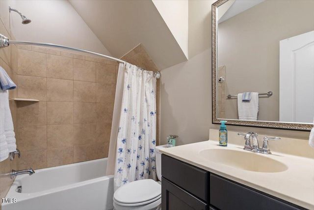 124 Dartmoor Lane, Raleigh, NC 27614