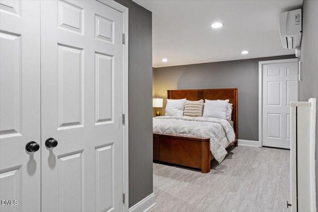 124 Dartmoor Lane, Raleigh, NC 27614