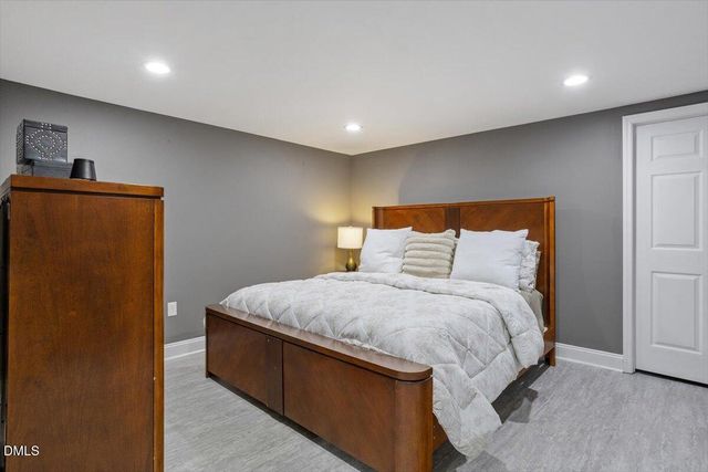 124 Dartmoor Lane, Raleigh, NC 27614