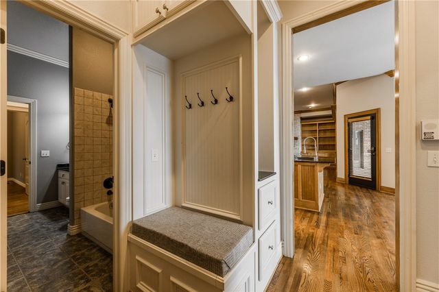 3291 Willow Bend Circle, Springdale, AR 72762