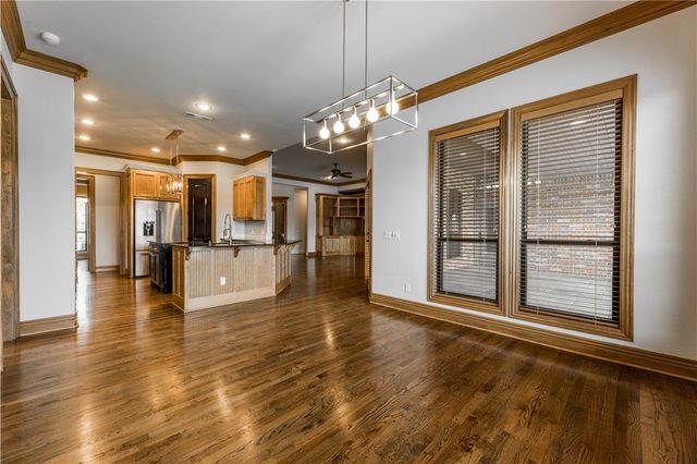 3291 Willow Bend Circle, Springdale, AR 72762
