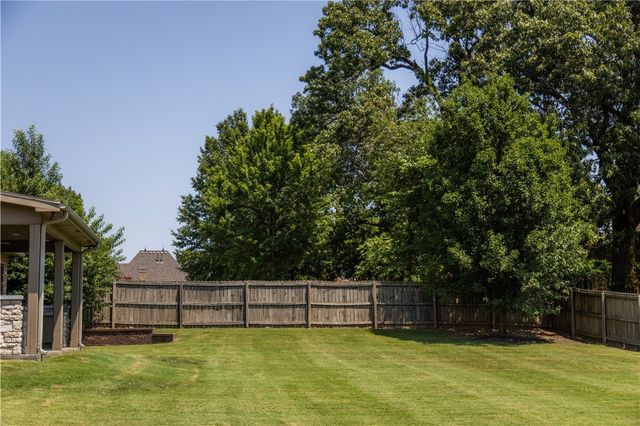 3291 Willow Bend Circle, Springdale, AR 72762