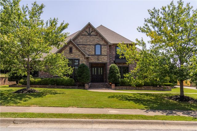 3291 Willow Bend Circle, Springdale, AR 72762