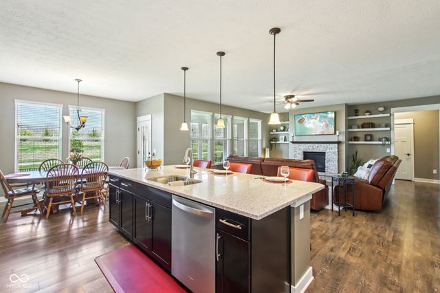 16152 Sedalia Drive, Fishers, IN 46040