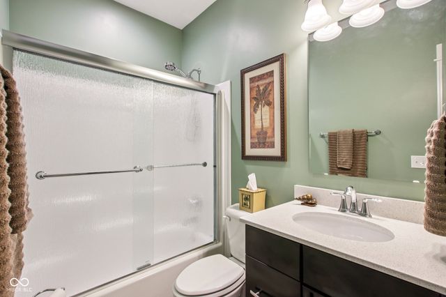 16152 Sedalia Drive, Fishers, IN 46040