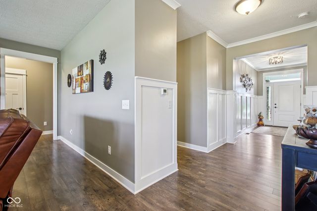 16152 Sedalia Drive, Fishers, IN 46040