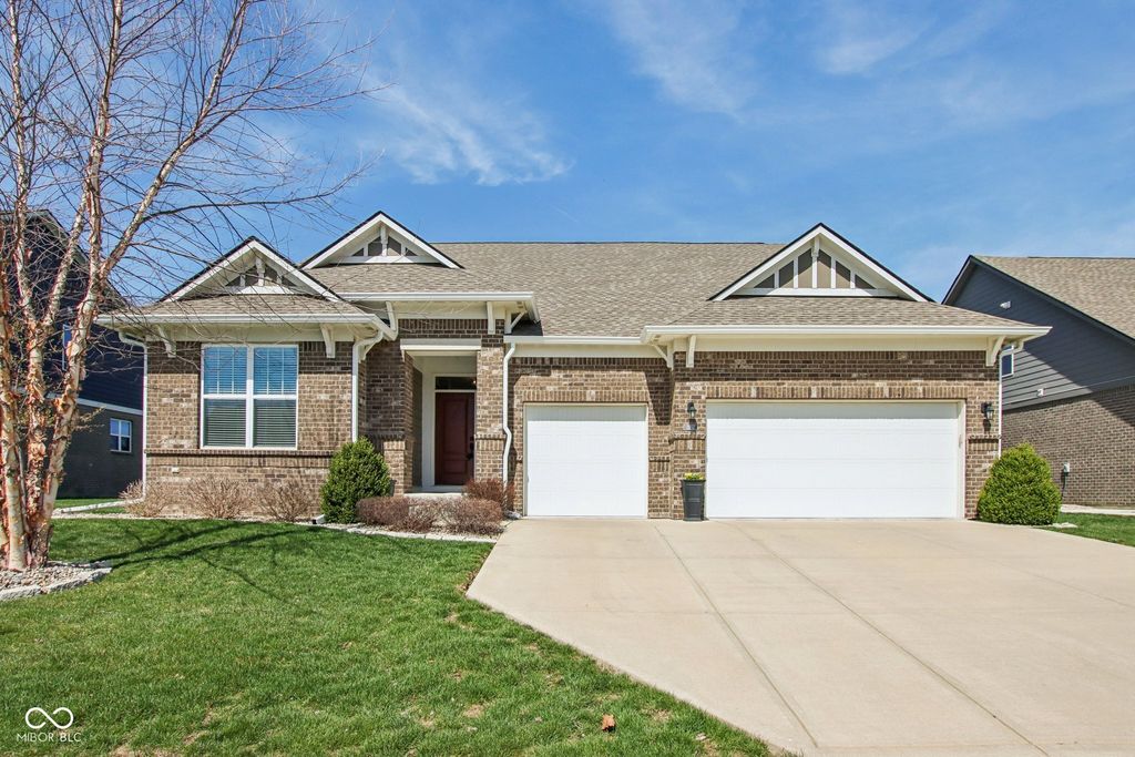 16152 Sedalia Drive, Fishers, IN 46040