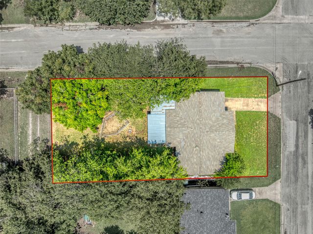 2120 N Hickory Street, Sherman, TX 75092