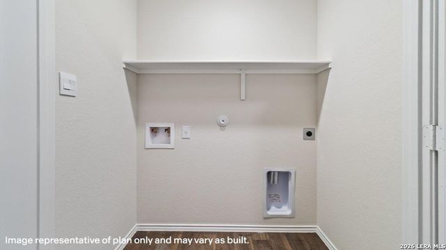 16052 Mahogany Way, Elmendorf, TX 78112