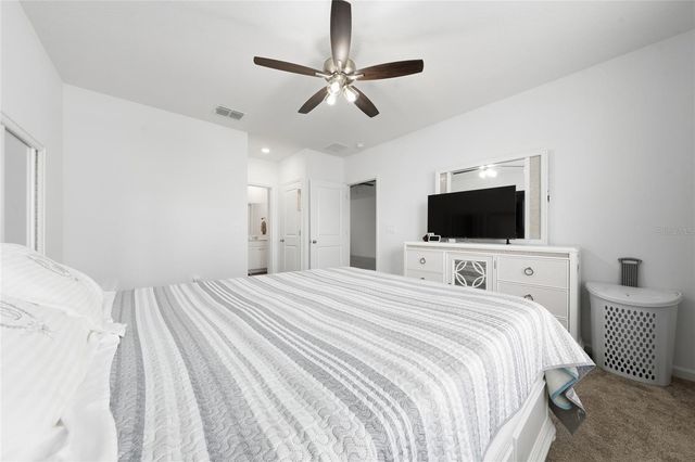 401 SANDBAR LN, Haines City, FL 33844